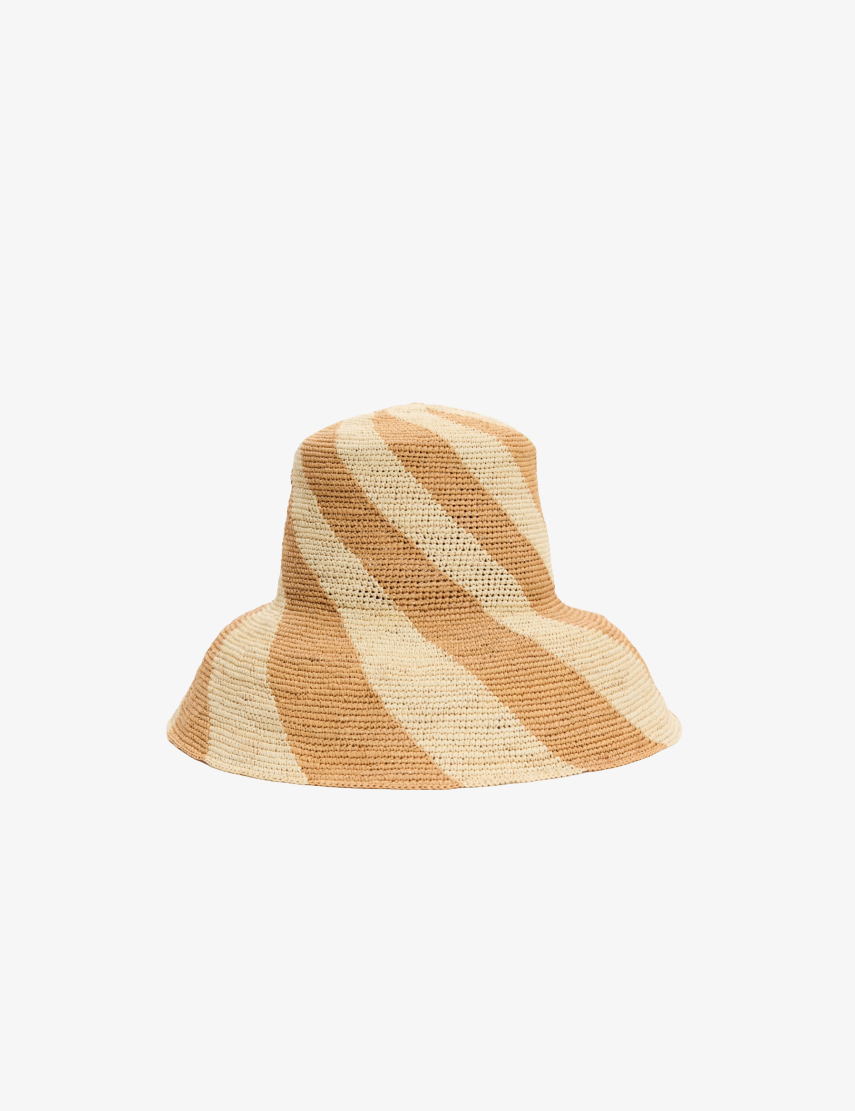 Letni kapelusz typu bucket PENICHE. Wykonany z naturalnej słomy. Kolor pomarańczowo beżowy, z motywem spirali. 