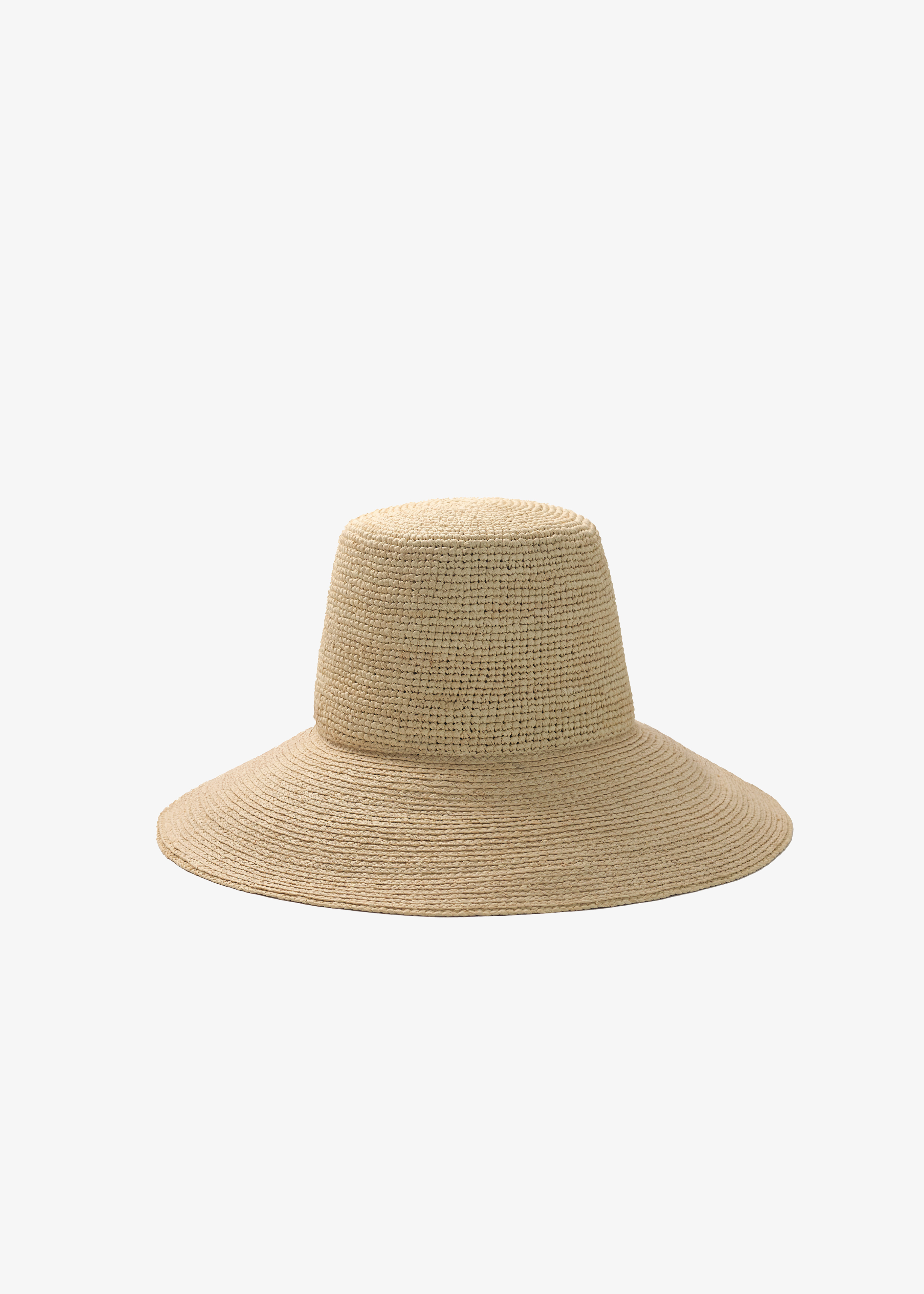 Bucket z naturalnej rafii z szerokim rondem