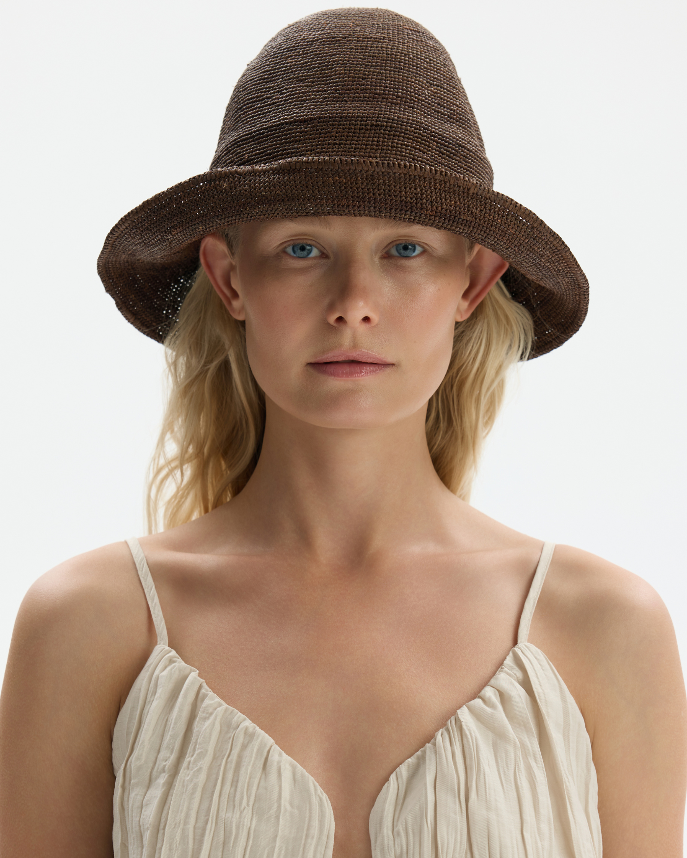 Bucket Blair w elastycznym rondem w kolorze karmelowym